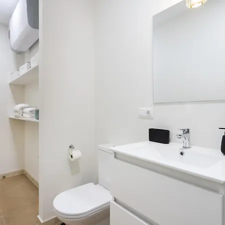 Home2book Comfort Buganvilla Stay, Cruz *